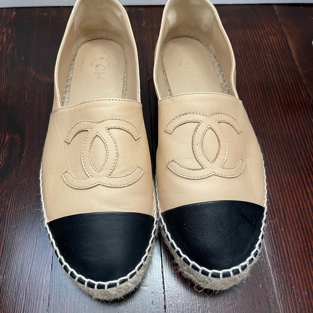 Authentic Chanel espadrilles 37
